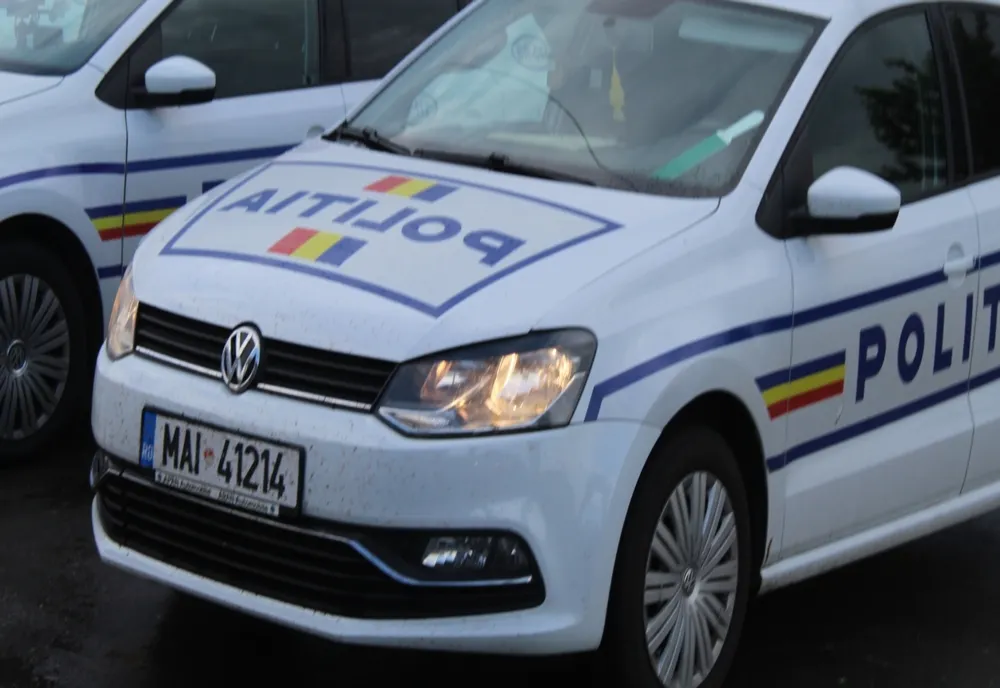 O femeie a fost păcălită prin metoda „accidentul”. Suma imensă dată hoților