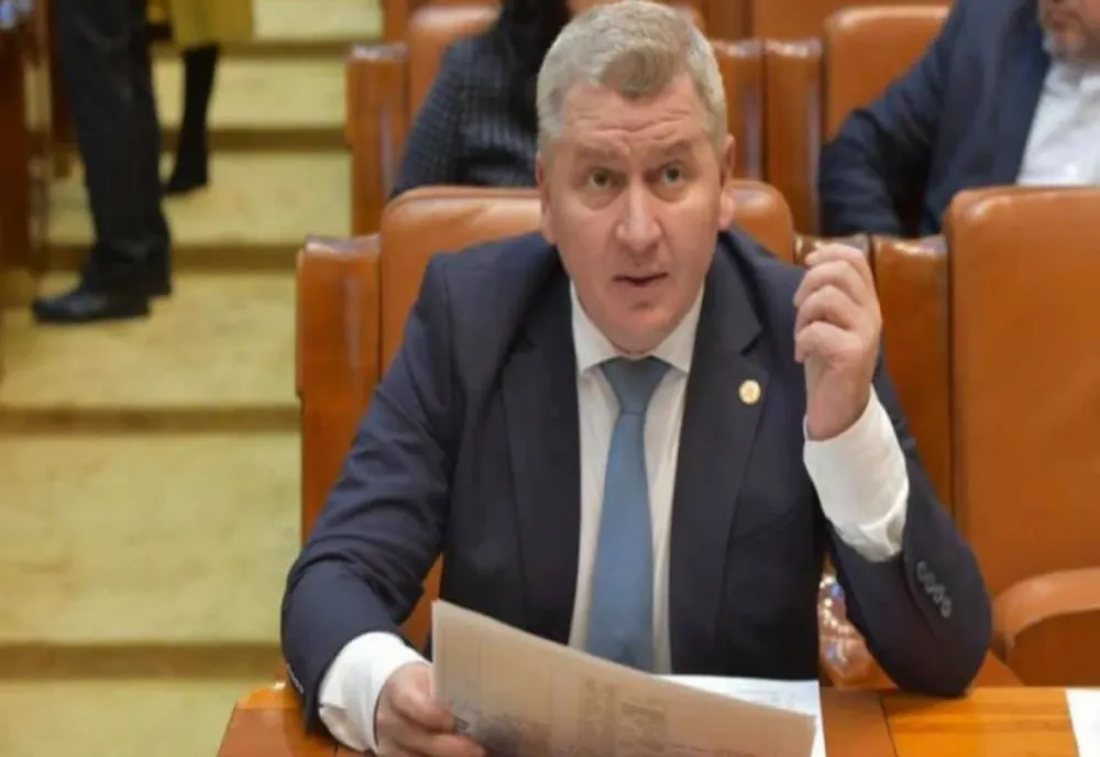 Ce spune ministrul Cercetării despre acuzația de plagiat:  Orice aş spune pe acest subiect nu are nicio relevanţă pentru cei care şi-au propus să îmi găsească nod în papură