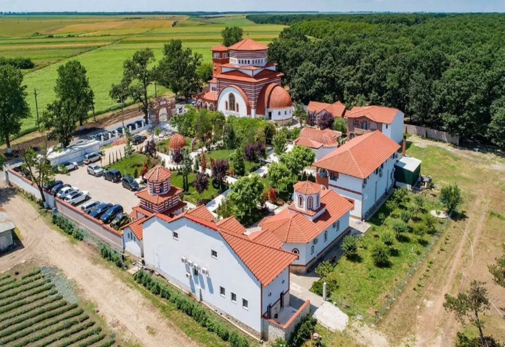 VIDEO | Icoana Maicii Domnului pictată de Sfântul Apostol și Evanghelist Luca a ajuns în premieră în România