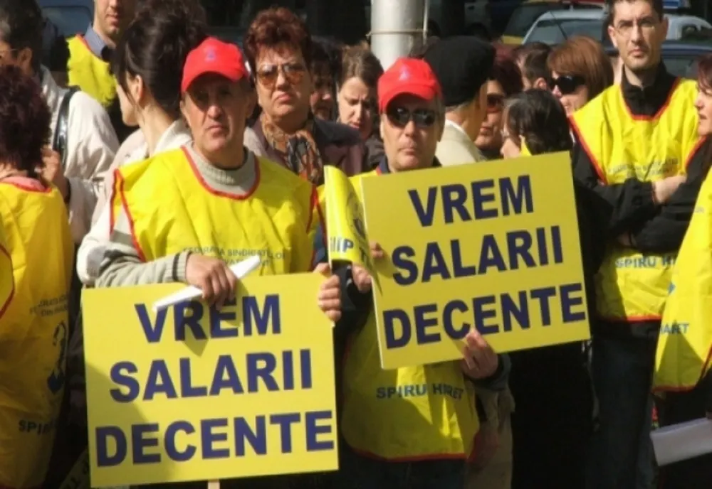 ZIUA ȘI PROTESTUL. PROFESORII, DIN NOU ÎN STRADĂ: ESTE A NOUA ZI DE MANIFESTAȚII CONTRA MĂSURILOR DE AUSTERITATE