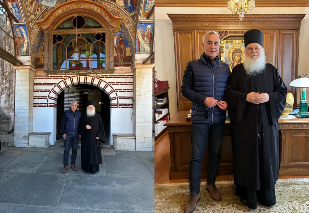  Călin Georgescu a mers pe Muntele Athos. Mesajul candidatului interzis în plină criză politică