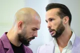 Procurorii britanici susțin că frații Tate ar putea fugi înaintea audierii pentru eliberarea pe cauțiune