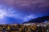 România, prinsă între caniculă și furtuni. Cum va fi vremea sâmbătă, 8 august