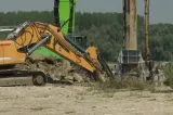  Operațiunea de pe brațul Bala al Dunării se reia astăzi, la ora 10. Patru barje urmează să fie scufundate