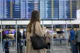 Noi reguli pe aeroporturile din Europa începând cu 6 septembrie 2026. Cozi mai mari la frontierele UE