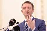 Siegfried Mureșan îi răspunde Liei Olguța Vasilescu: „Mai bine și-ar trimite soțul la serviciu”