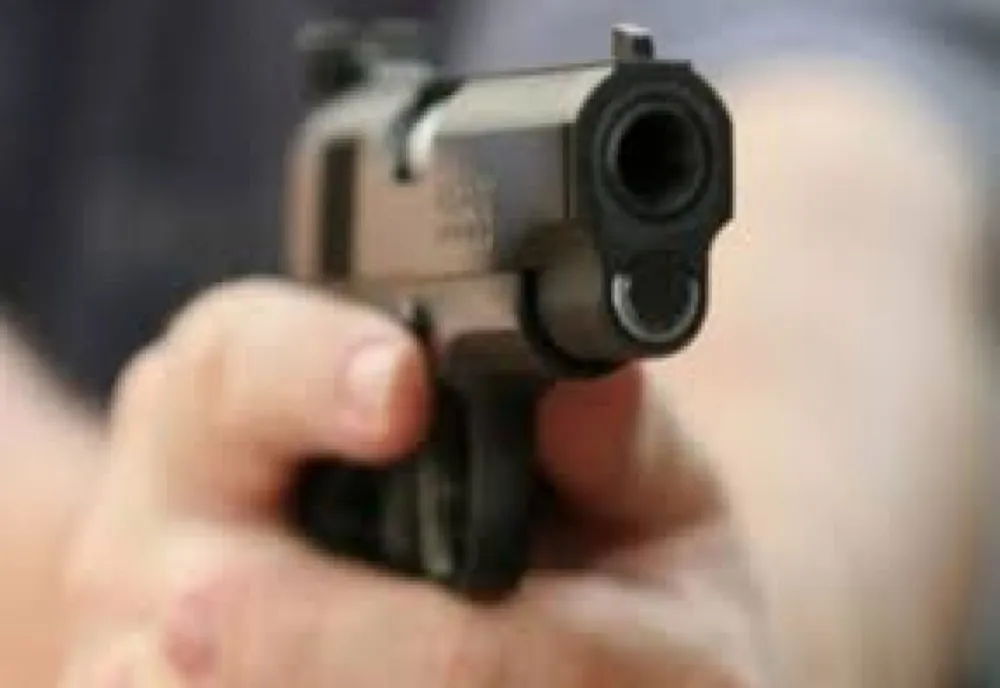 Atacuri armate în lanț: O persoană a murit și alte 12 au fost rănite