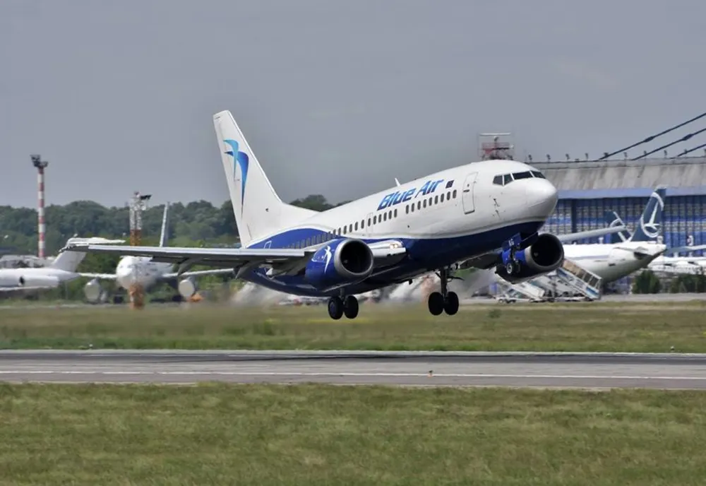 Blue Air a primit o amendă de două milioane de euro de la ANPC