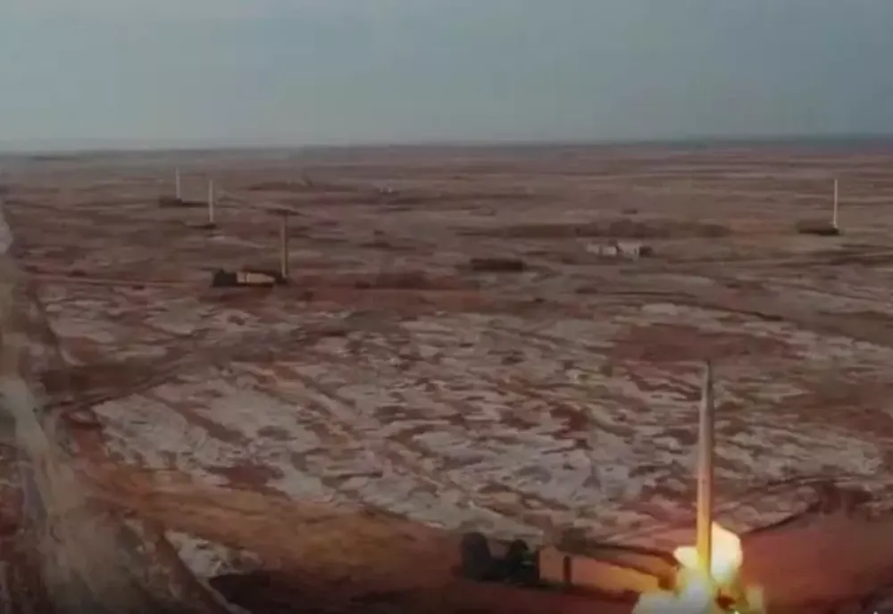 Război în Orientul Mijlociu. Donald Trump amenință cu noi lovituri în Iran, în timp ce Teheranul continuă să‑și bombardeze vecinii