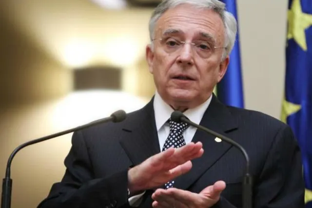 Mugur Isărescu: „Reluarea creșterii economice va fi lentă. Impact direct pe consum și creditare”