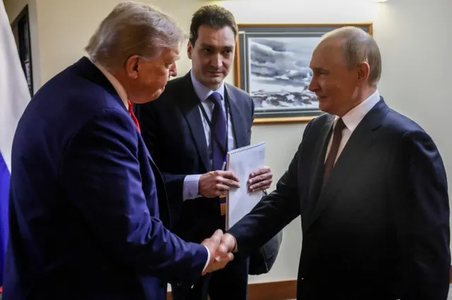 Trump bate palma cu Putin pentru livrări masive de motorină rusească