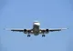 Două avioane cu români din Israel vor ajunge luni seară la București